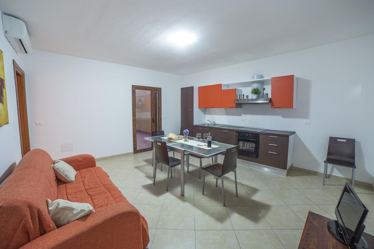 Babai Village Resort Marina di Gairo エクステリア 写真